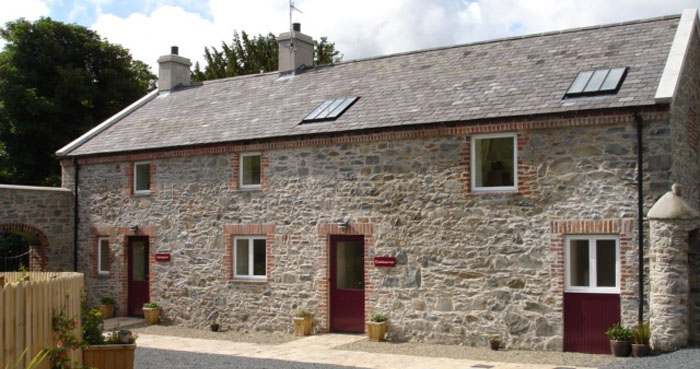 Front view of the accommodation